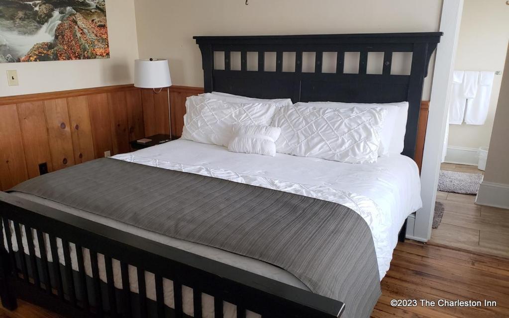 The Charleston Inn Hendersonville Nc Esterno foto