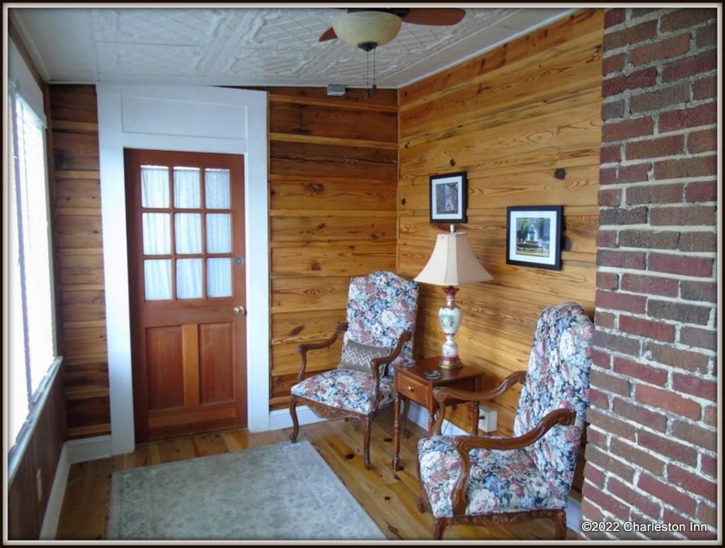 The Charleston Inn Hendersonville Nc Esterno foto