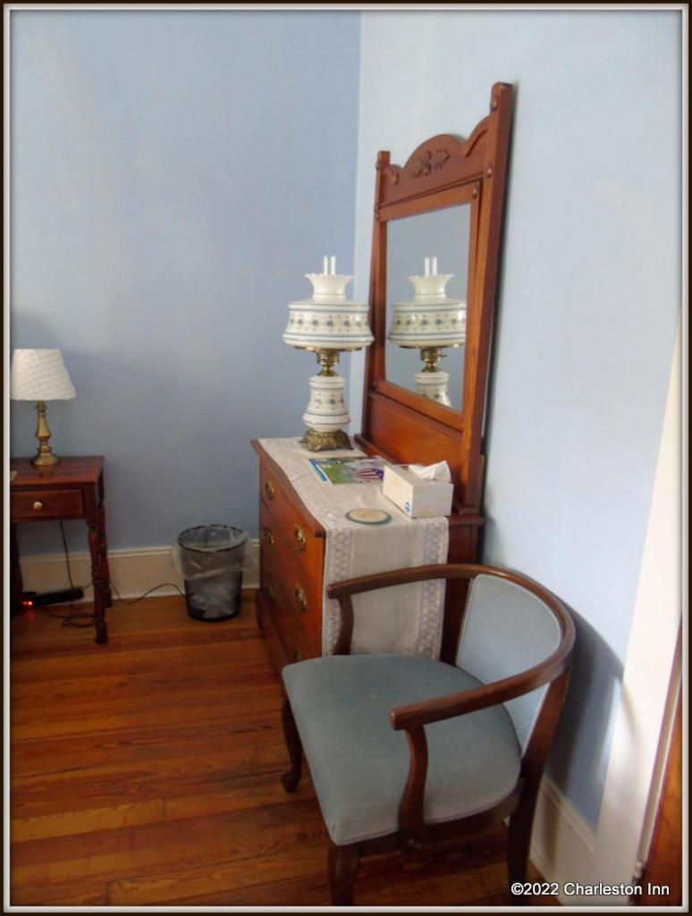 The Charleston Inn Hendersonville Nc Esterno foto
