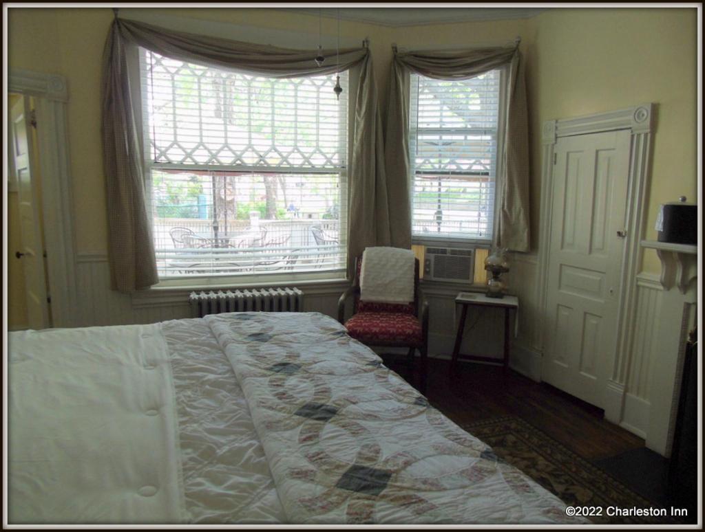 The Charleston Inn Hendersonville Nc Esterno foto